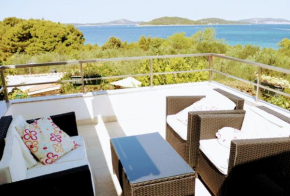 Гостиница Holiday Home Subasic  Zlarin